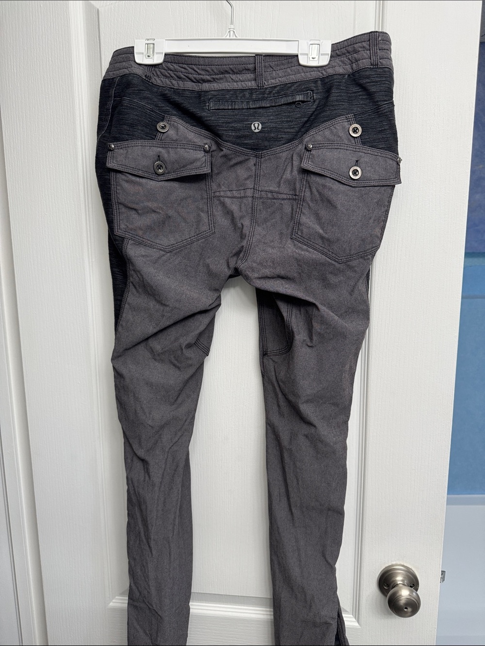 Lululemon Ride On Pants Black/Fossil Size 10 EUC - Picture 5 of 8